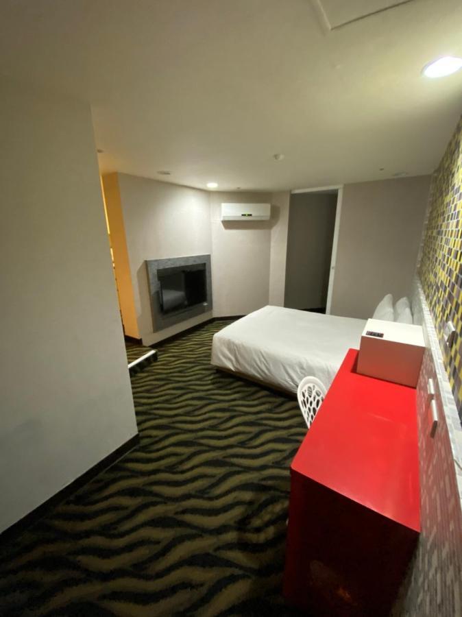 Starry Night Hotel Tajpej Zewnętrze zdjęcie